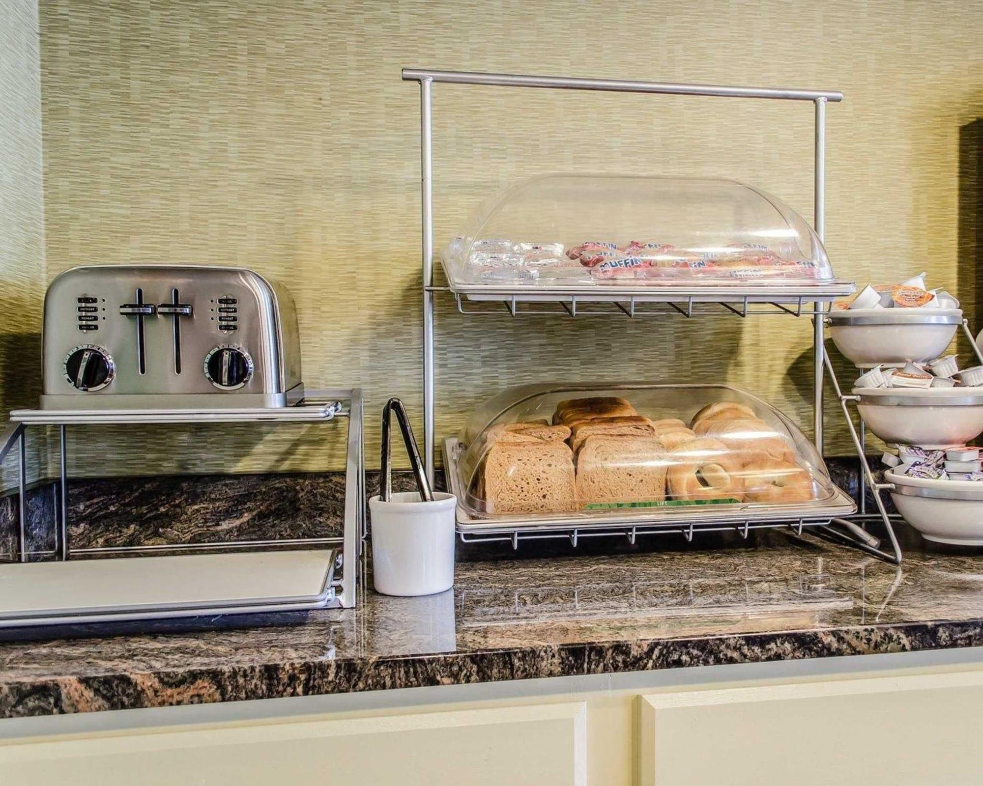 Baymont By Wyndham Harrisburg