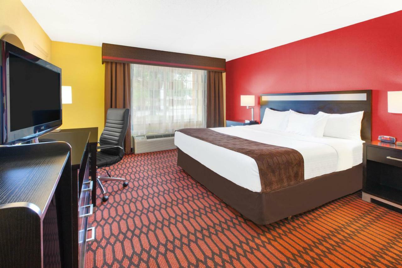 Baymont By Wyndham Hotel 3*